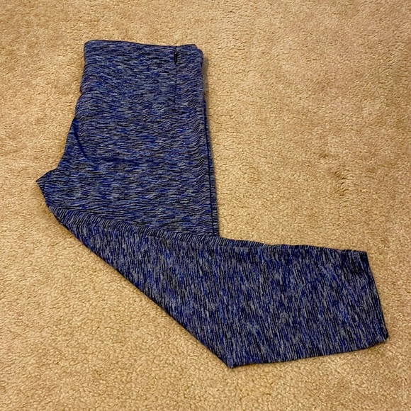 Tufff Athletics capri yoga pants - Picture 5 of 6